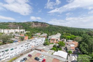 Image 8 - 201831