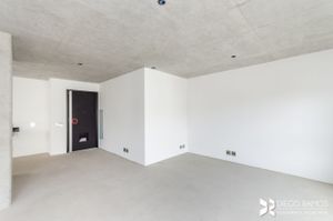 Image 4 - 201881