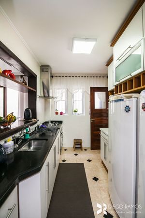 Image 19 - 202044