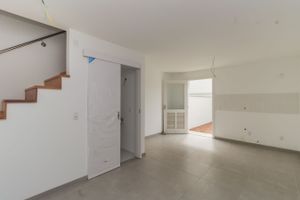 Image 3 - 202066