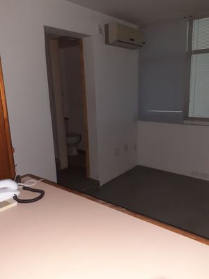 Image 20 - 202075