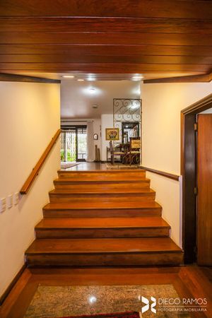 Image 33 - 202135