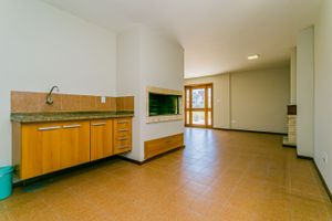 Image 4 - 202142