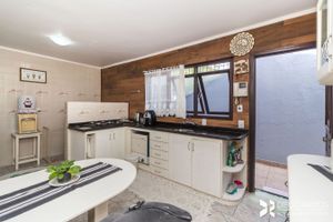 Image 39 - 202221
