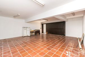 Image 30 - 202438