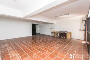 Image 31 - 202438