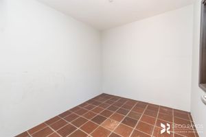 Image 37 - 202438