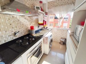 Image 6 - 202449