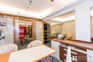 Image 3 - 202542