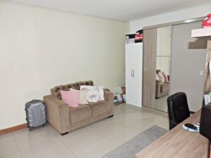 Image 15 - 202591
