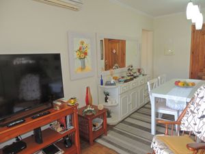 Image 5 - 202762