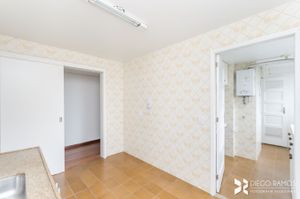 Image 19 - 202853