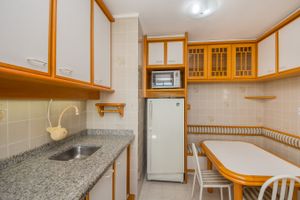 Image 14 - 202869