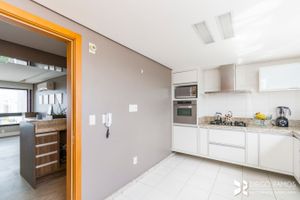 Image 23 - 202942