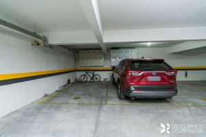 Image 33 - 202942
