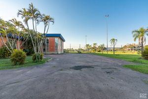 Image 1 - 202978