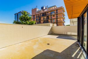 Image 6 - 202981