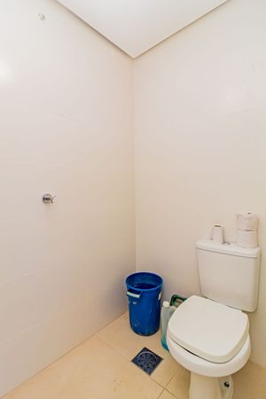 Image 7 - 202981