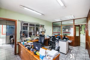Image 18 - 203065