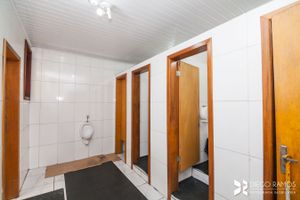 Image 21 - 203065