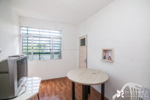 Image 34 - 203065
