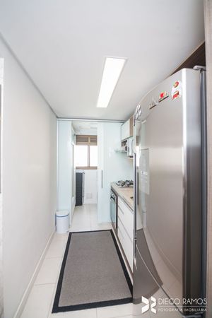 Image 23 - 203070