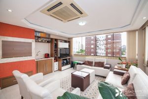 Image 3 - 203098