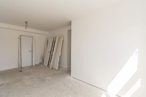Image 4 - 203154