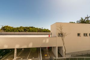 Image 6 - 203154