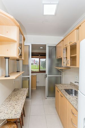 Image 24 - 203191