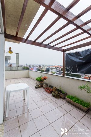 Image 30 - 203212