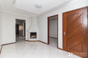 Image 3 - 203215