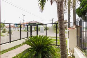Image 4 - 203215