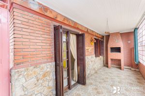 Image 13 - 203235