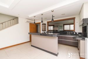 Image 4 - 203297