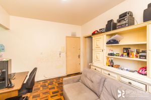 Image 4 - 203303
