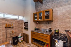 Image 30 - 203334