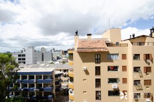 Image 4 - 203400