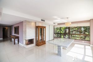 Image 4 - 203405