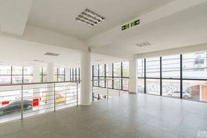 Image 12 - 203431