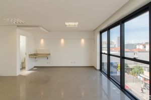Image 23 - 203431