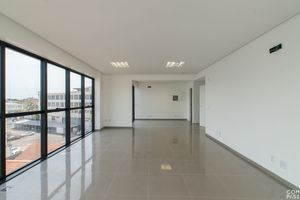 Image 29 - 203431