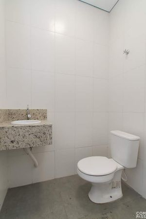 Image 32 - 203431
