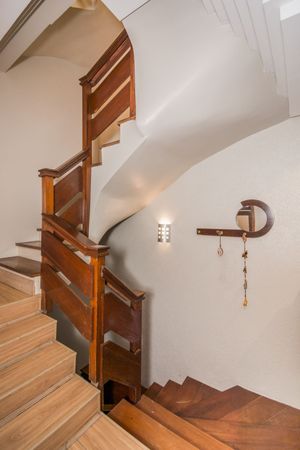 Image 37 - 203507
