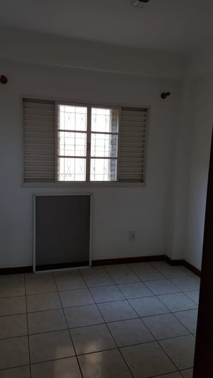 Image 37 - 203508