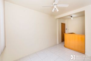 Image 3 - 203540