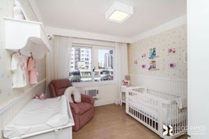 Image 22 - 203545