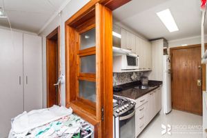 Image 32 - 203545