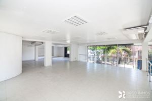 Image 35 - 203603
