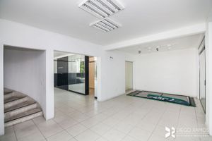 Image 43 - 203603